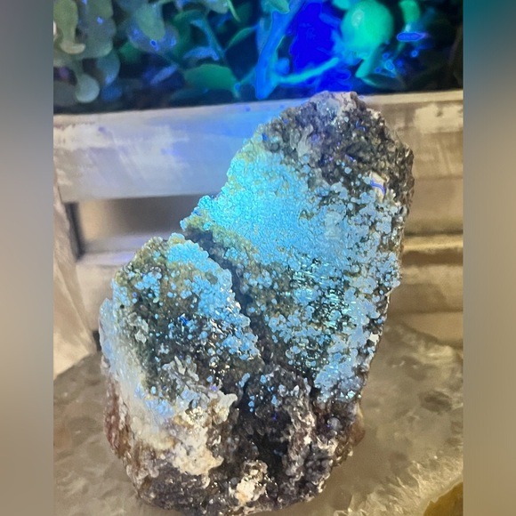 Curved Selenite - Picture 4 of 9